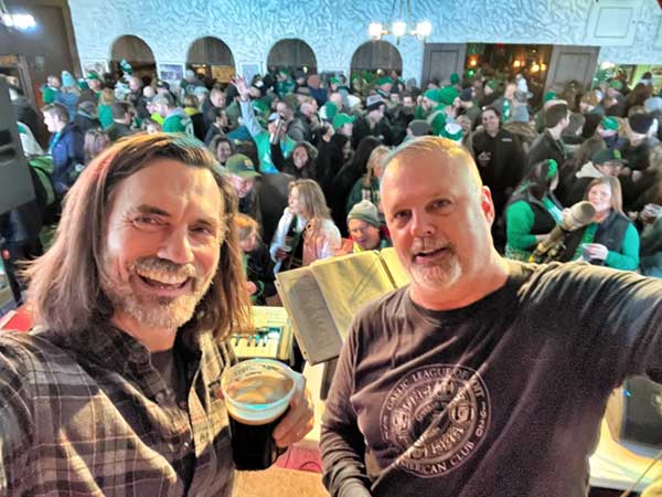 The Devil's Dew - Detroit Michigan Irish and Celtic Music Band